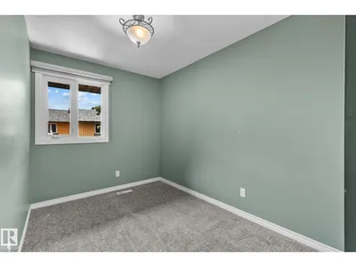 152 WOODSTOCK NW photo 17