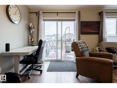 2093 CHALMERS WY SW photo 4