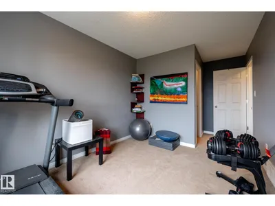 2093 CHALMERS WY SW photo 24