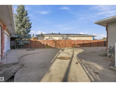 3224 89 ST NW photo 47