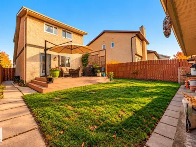 4709 26 AV NW photo 36