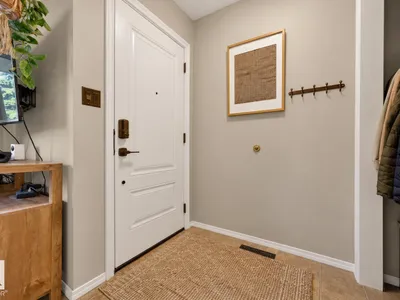 4709 26 AV NW photo 44