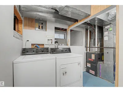 4233 116 AV NW photo 19