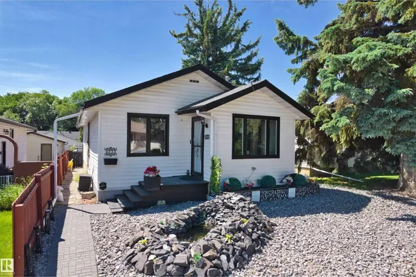 4233 116 AV NW photo 3