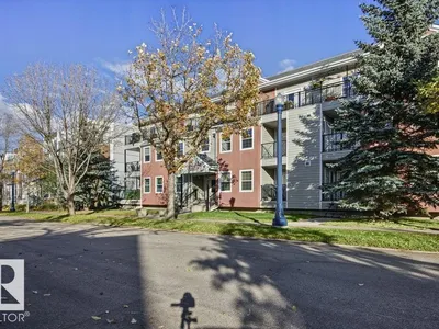 #312 9739 92 ST NW photo 4