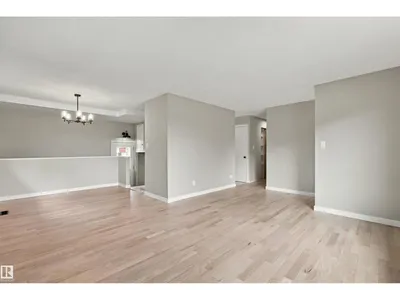 9908 99 ST photo 13