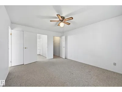 #19 10 GRANGE DR photo 26