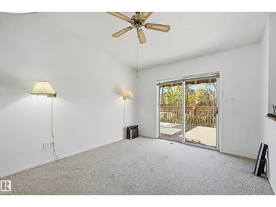 #19 10 GRANGE DR photo 21