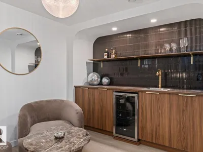 8671 76 ST NW photo 35