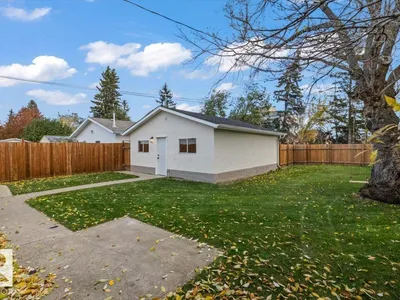 8671 76 ST NW photo 45