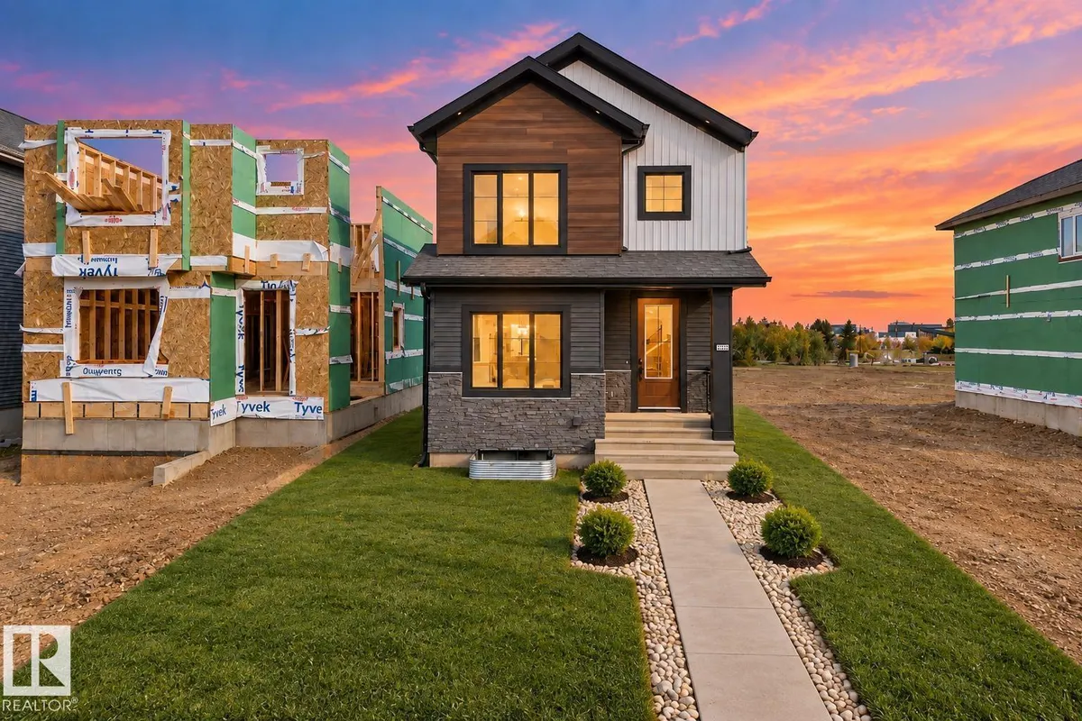 18631 130 ST NW exterior