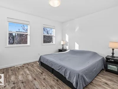 3122 ARTHURS CR SW photo 16