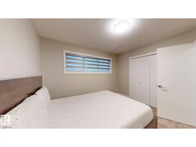 713 40 ST SW photo 22