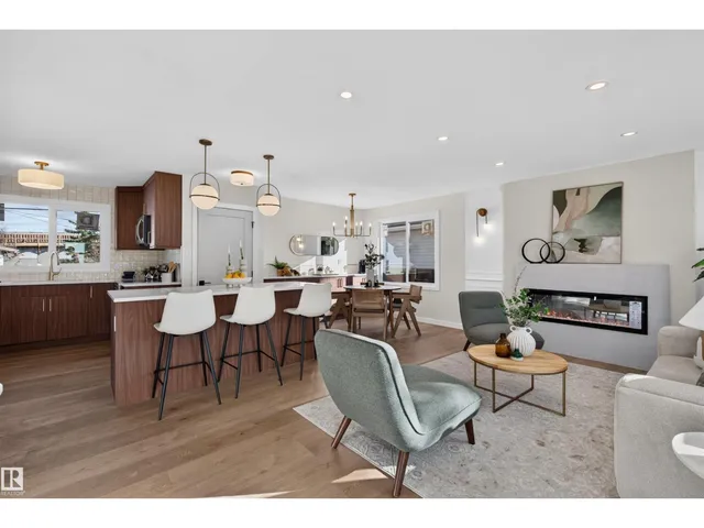 8507 52 ST NW, Edmonton