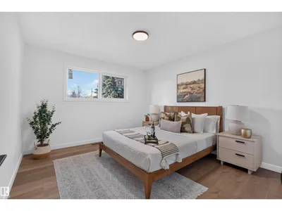 8507 52 ST NW photo 17