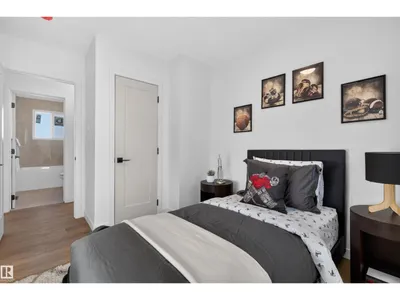 8507 52 ST NW photo 22