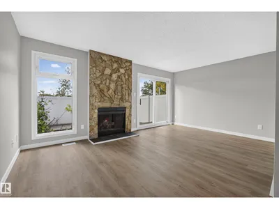 3257 142 AV NW photo 9