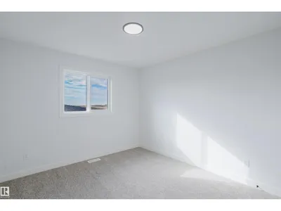 6215 29 AV SW photo 45