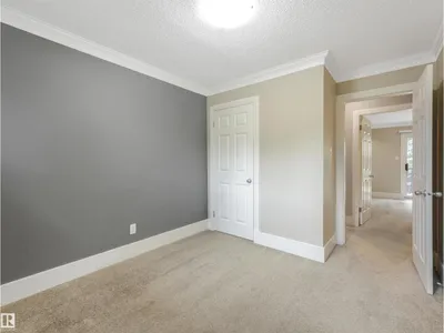 5708 144 ST NW photo 19