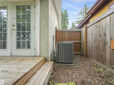 5708 144 ST NW photo 31
