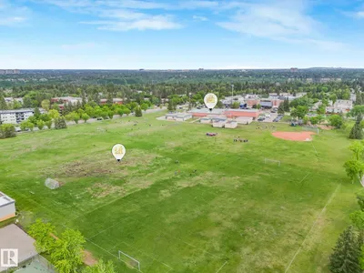 5708 144 ST NW photo 34