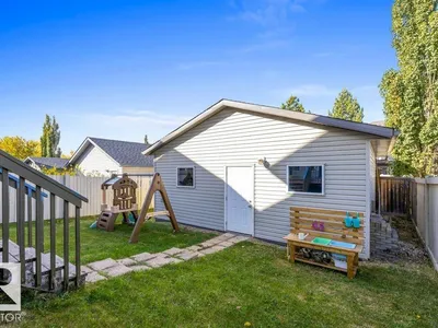 9056 SHAW WY SW photo 40