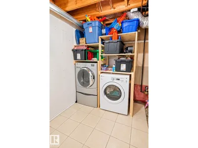 7019 189 ST NW photo 29