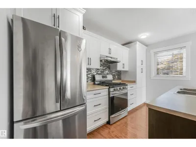 11236 89 ST NW photo 12