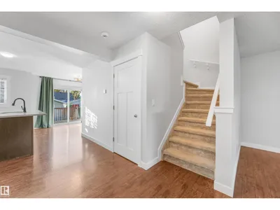 11236 89 ST NW photo 22
