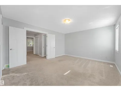 11236 89 ST NW photo 25