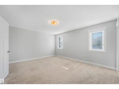 11236 89 ST NW photo 26