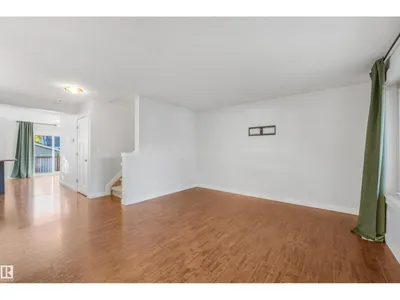 11236 89 ST NW photo 7