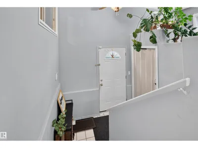 11549 82 ST NW photo 17