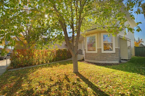 1478 Grant WY NW photo 3