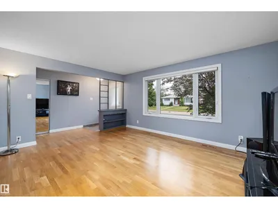 13304 73 ST NW photo 13