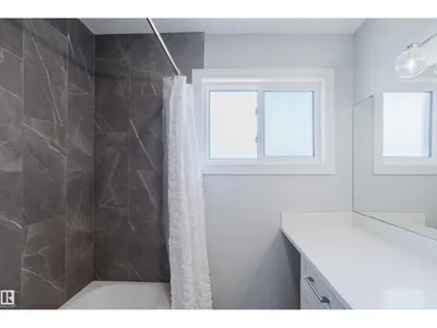 9330 162 ST NW photo 28