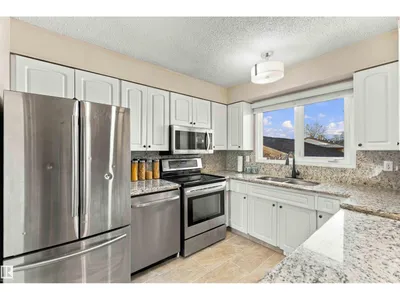 14612 115 Street NW photo 17