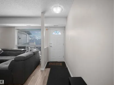 #134 2703 79 ST NW photo 12