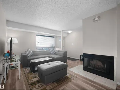 #134 2703 79 ST NW photo 15