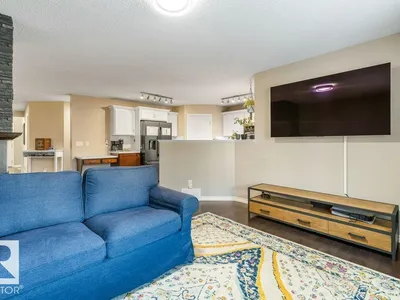 60 VERNON ST photo 18