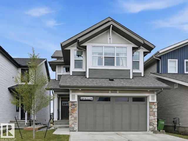 2520 206 ST NW, Edmonton