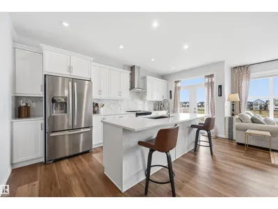 2520 206 ST NW photo 10