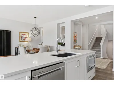 2520 206 ST NW photo 13