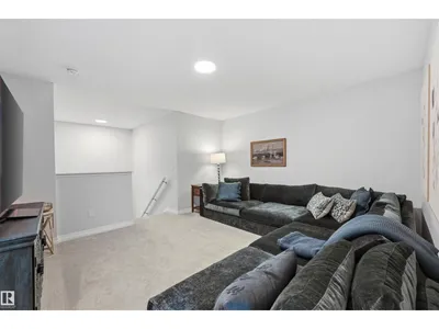 2520 206 ST NW photo 30