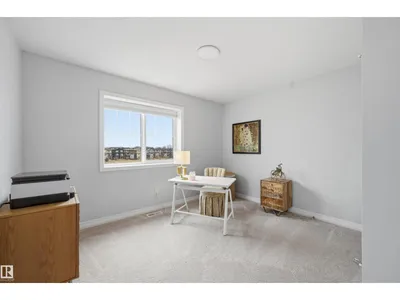 2520 206 ST NW photo 34