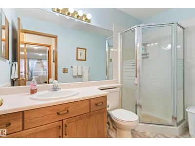 #5 17418 98A AV NW photo 21