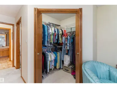 #5 17418 98A AV NW photo 23