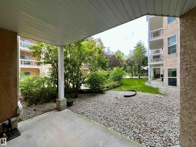 #110 10511 42 AV NW photo 26