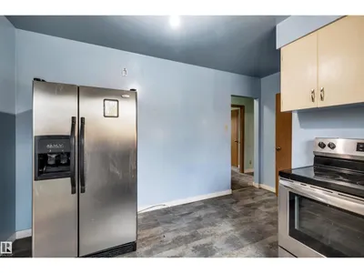 12823 94 ST NW photo 14