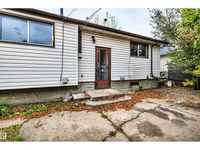 12823 94 ST NW photo 26